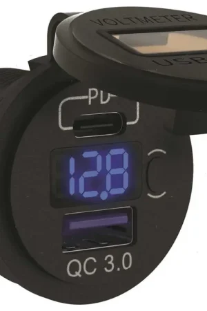 Affare PRESA SOCKET USB/TYPE-CE VOLTMETRO