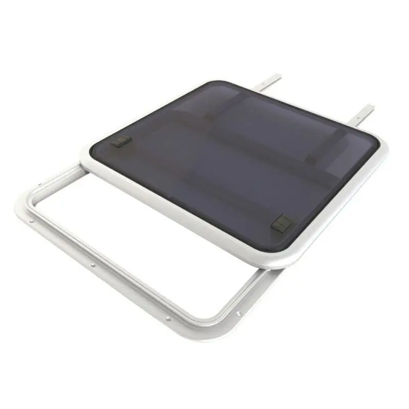 Portello Scorrevole Lewmar Pilot Hatch 60 per Timonerie - Soluzione Ideale per Ventilazione e Irraggiamento delle Barche Offerta