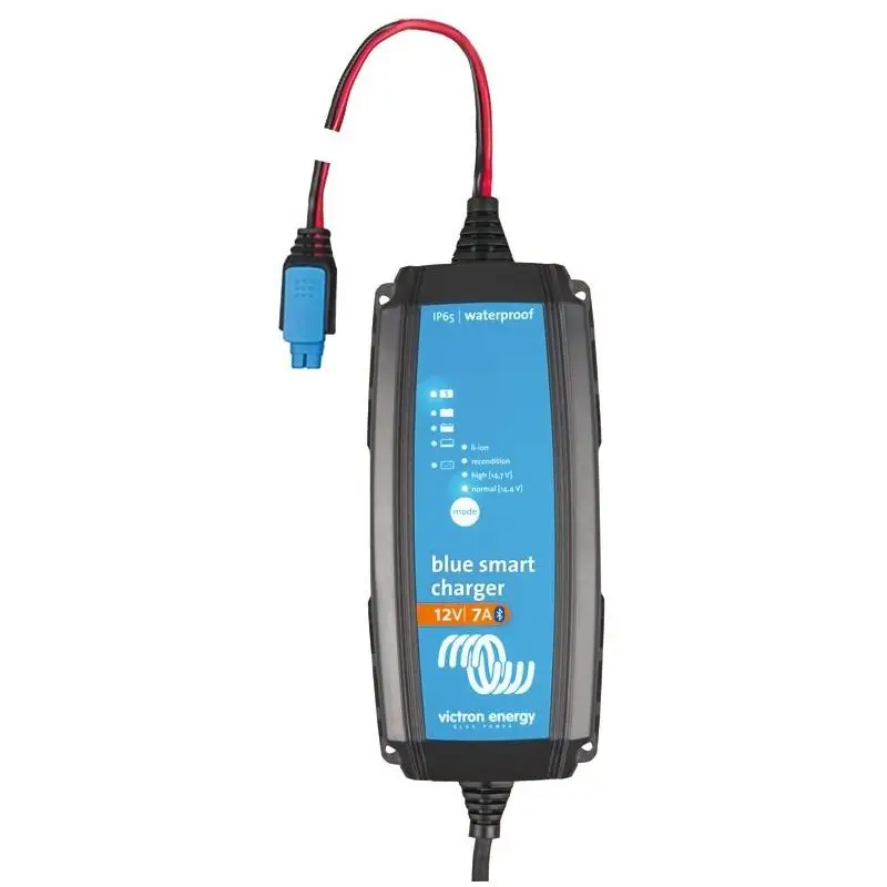 Caricabatteria Victron Blue Smart 10 A con Bluetooth, carica 7 stadi, adatto a batterie Li-ion e sigillate, compensazione temperatura, programma recupero e alimentazione automatica. Offerta