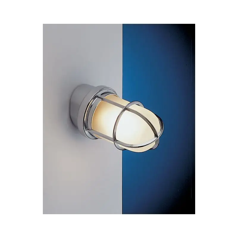 Lampada applique in ottone argento cromato E27 sabbiato - Foresti e Suardi - Illuminazione Nautica con Griglia e Inclinazione 15 Gradi Prezzo Di Fabbrica