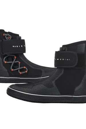 Economico Stivaletto Horizon in Neoprene 4mm Magic Marine - Comfort e Grip Ottimali per la Nautica, Finitura Polygiene Anti-Odore, Regolabile con Fascia in Velcro e Lacci Laterali, Collo del Piede Rinforzato e Cuciture Sigillate.