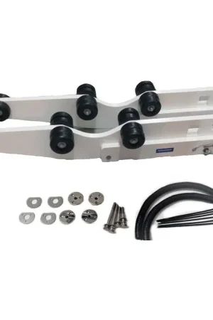 Occasione Imperdibile Gruetta e supporto per tender VersaChock - Alaggio facilitato con bloccaggio automatico, cinghie di fine corsa e compatibilità con arganelli manuali o elettrici