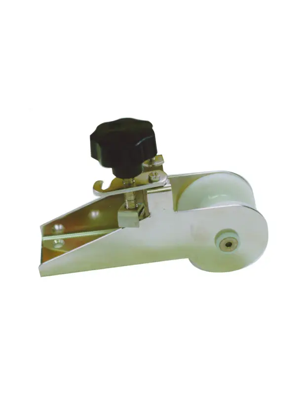 Olcese Ricci musone di prua inox con puleggia nylon, lunghezza 200 mm Offerta Speciale